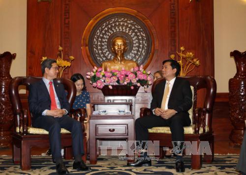 ຍາມໃດນະຄອນໂຮ່ຈິມິນກໍ່ສ້າງທຸກເງື່ອນໄຂສະດວກໃຫ້ບັນດານັກລົງທຶນຕ່າງປະເທດ